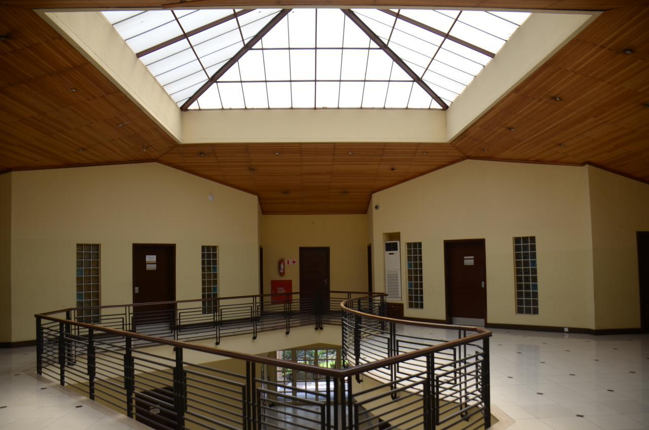 Oakwood Park Hotel Lekki Exterior photo