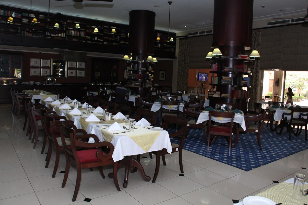 Oakwood Park Hotel Lekki Exterior photo