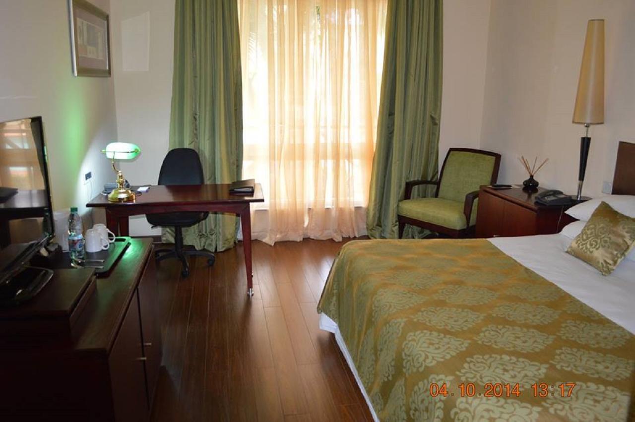 Oakwood Park Hotel Lekki Exterior photo